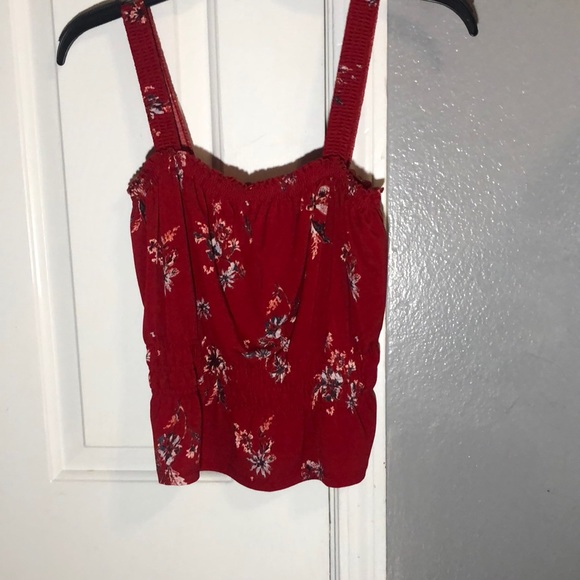 Red tank top - Picture 1 of 1